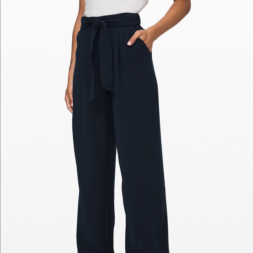 Lululemon True Navy Noir Pants
